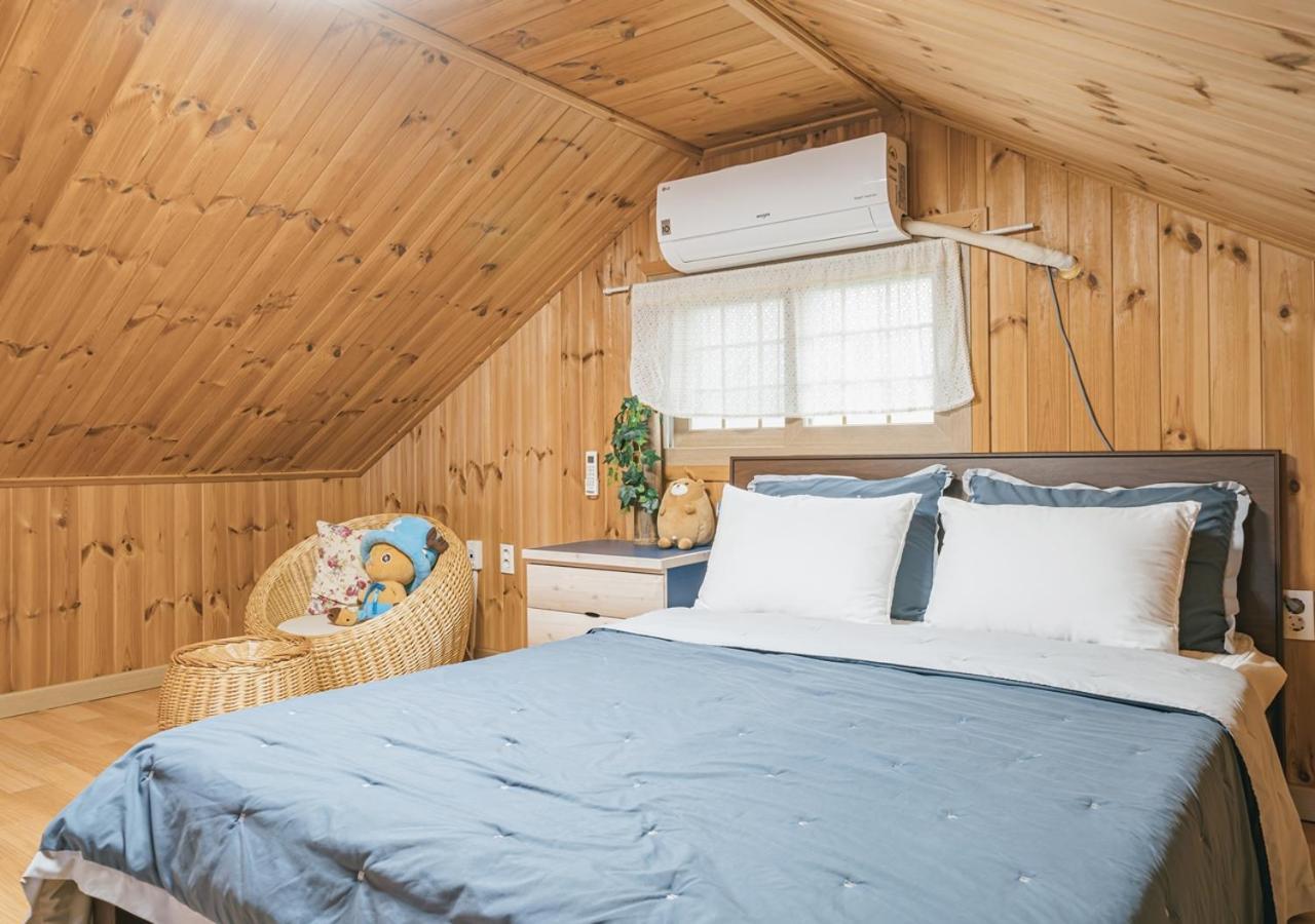 Jeju Haepoomdal Pension Exteriör bild