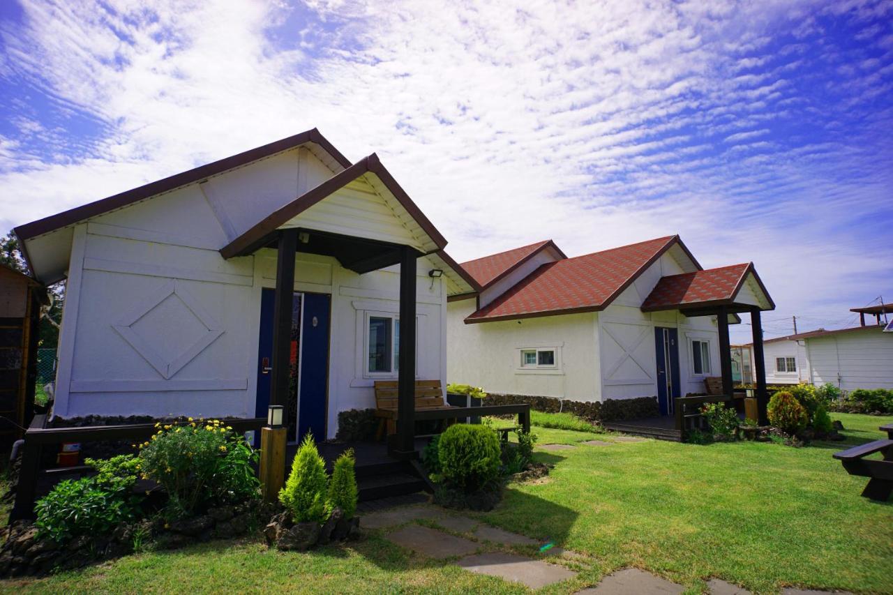 Jeju Haepoomdal Pension Exteriör bild