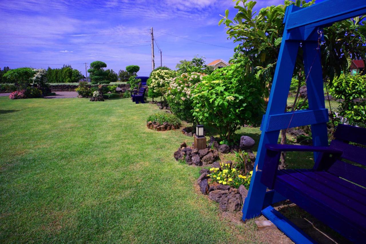 Jeju Haepoomdal Pension Exteriör bild